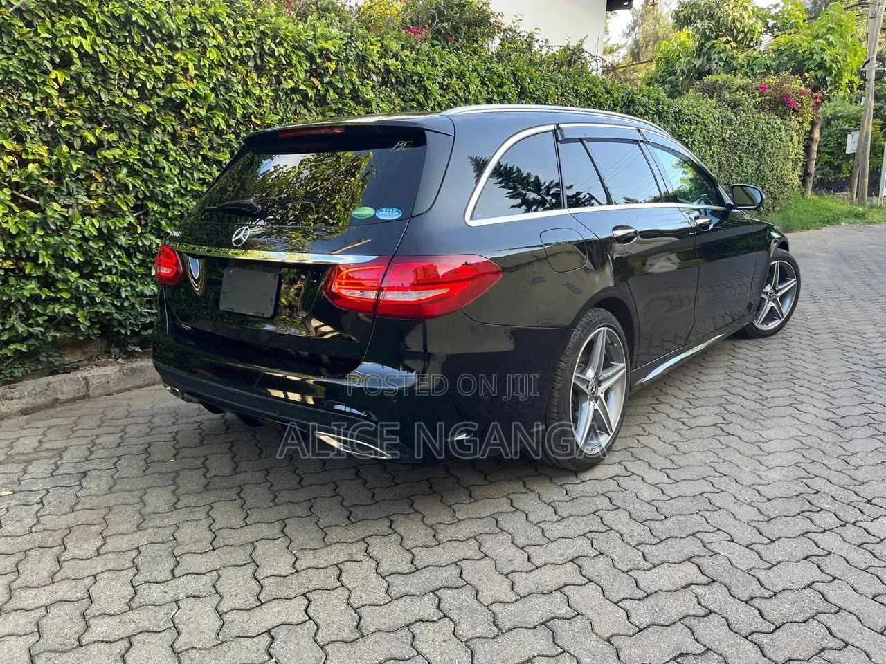 Mercedes-Benz C200 2017 Black