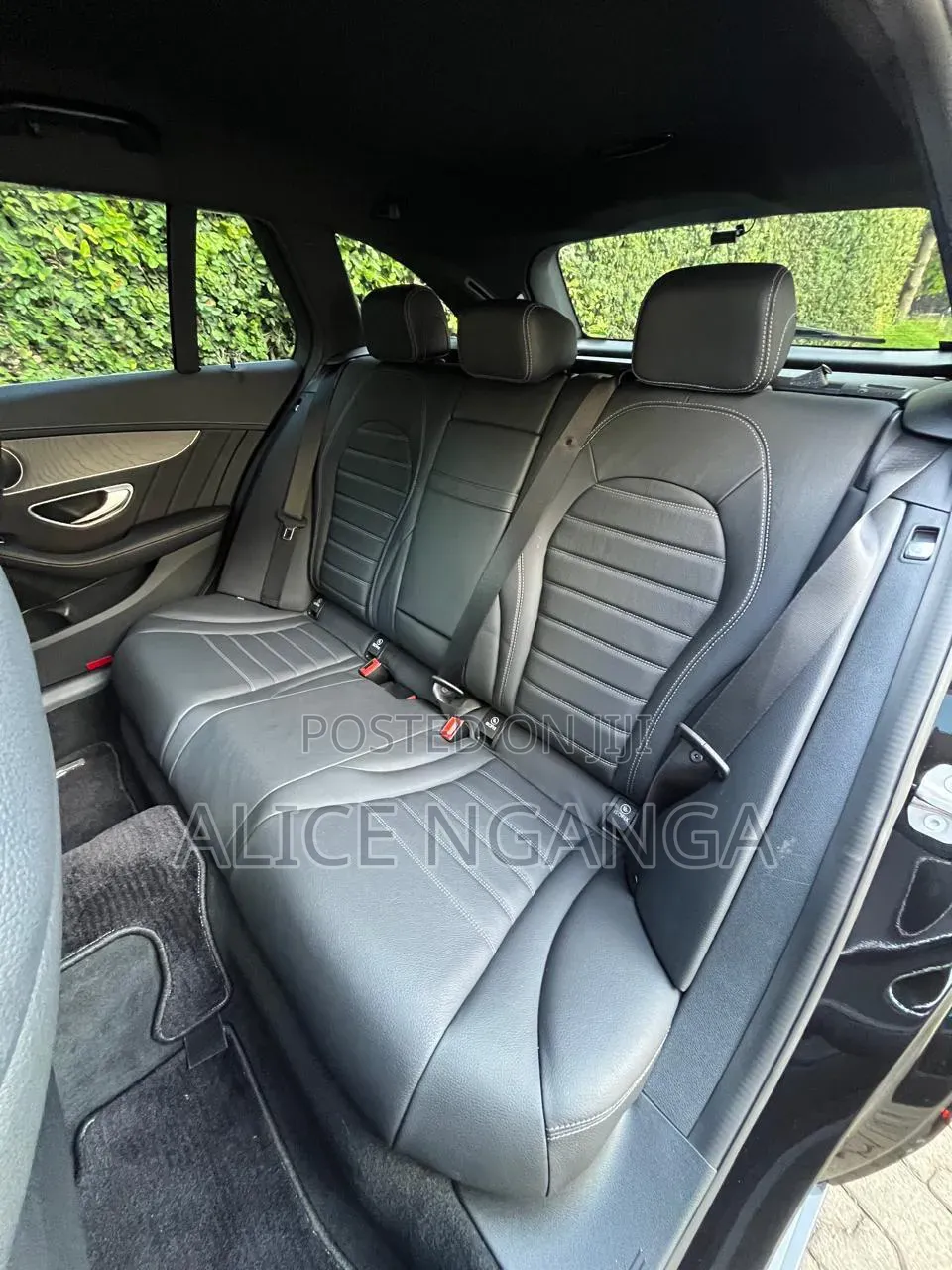 Mercedes-Benz C200 2017 Black