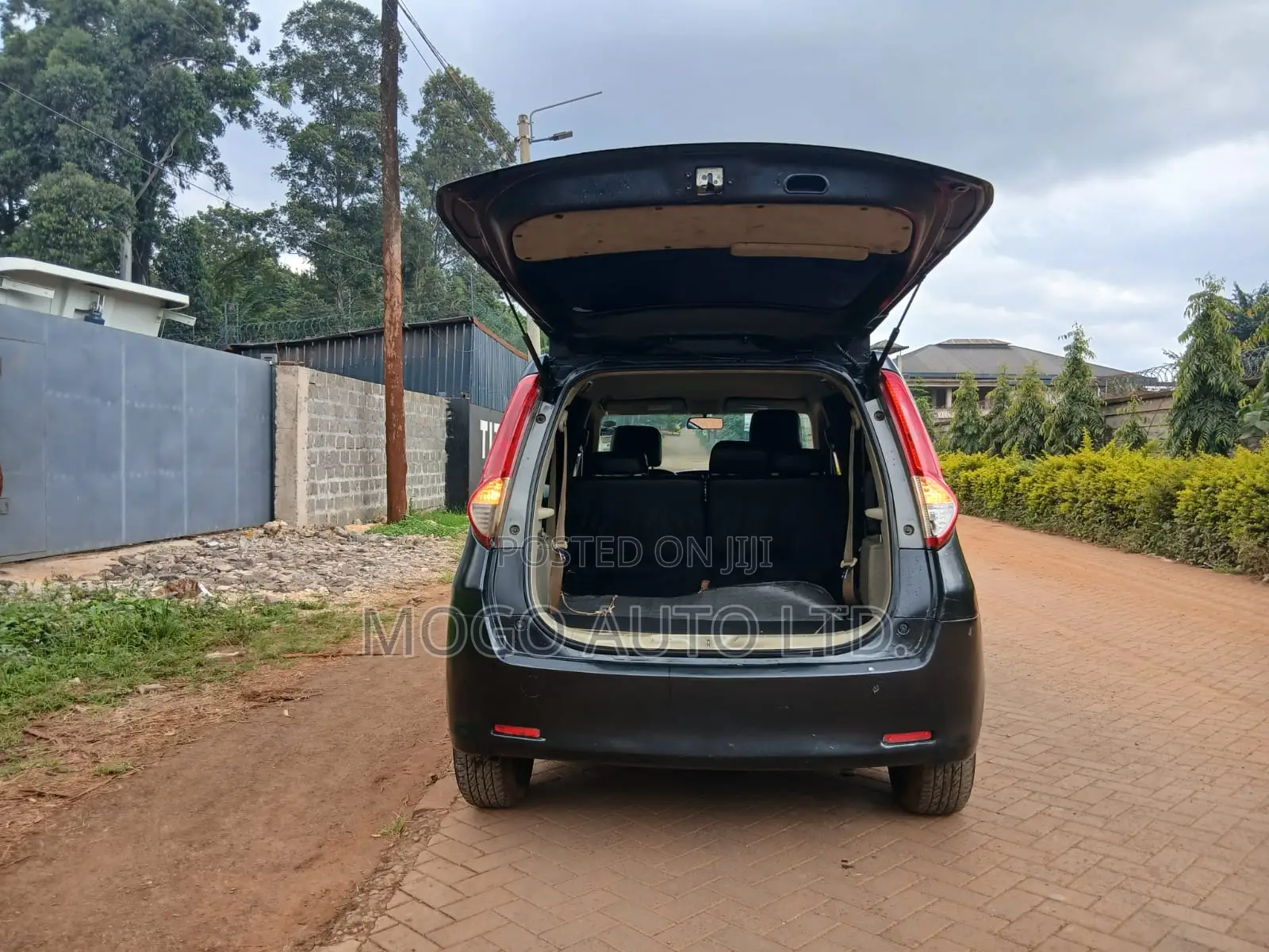 Toyota Passo Sette 2009 Black