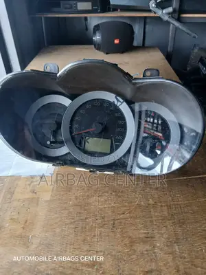 Vanguard/Rav 4 Speedometer Clock/ Cluster