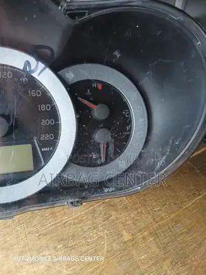 Vanguard/Rav 4 Speedometer Clock/ Cluster