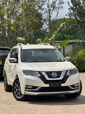 Nissan X-Trail 2.0 Petrol AWD 2018 White