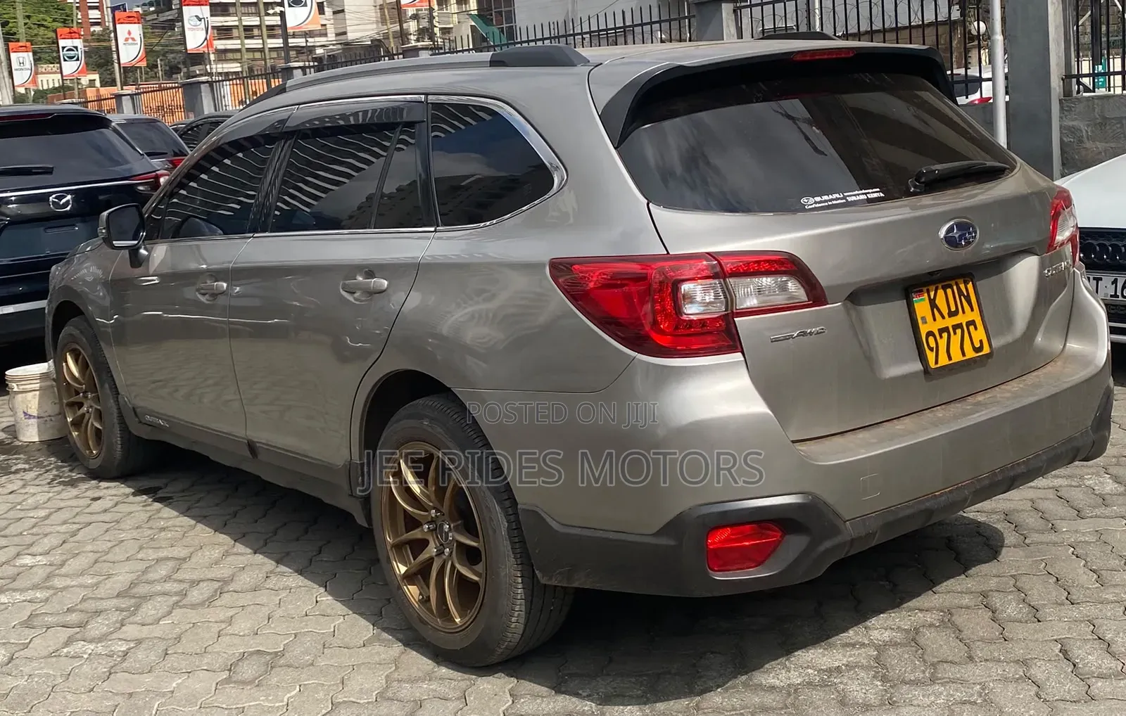 Subaru Outback 2016 Gray