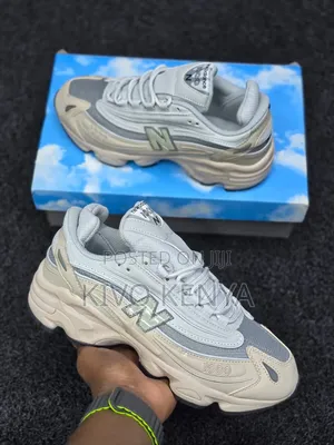 New Balance 1000 Cream