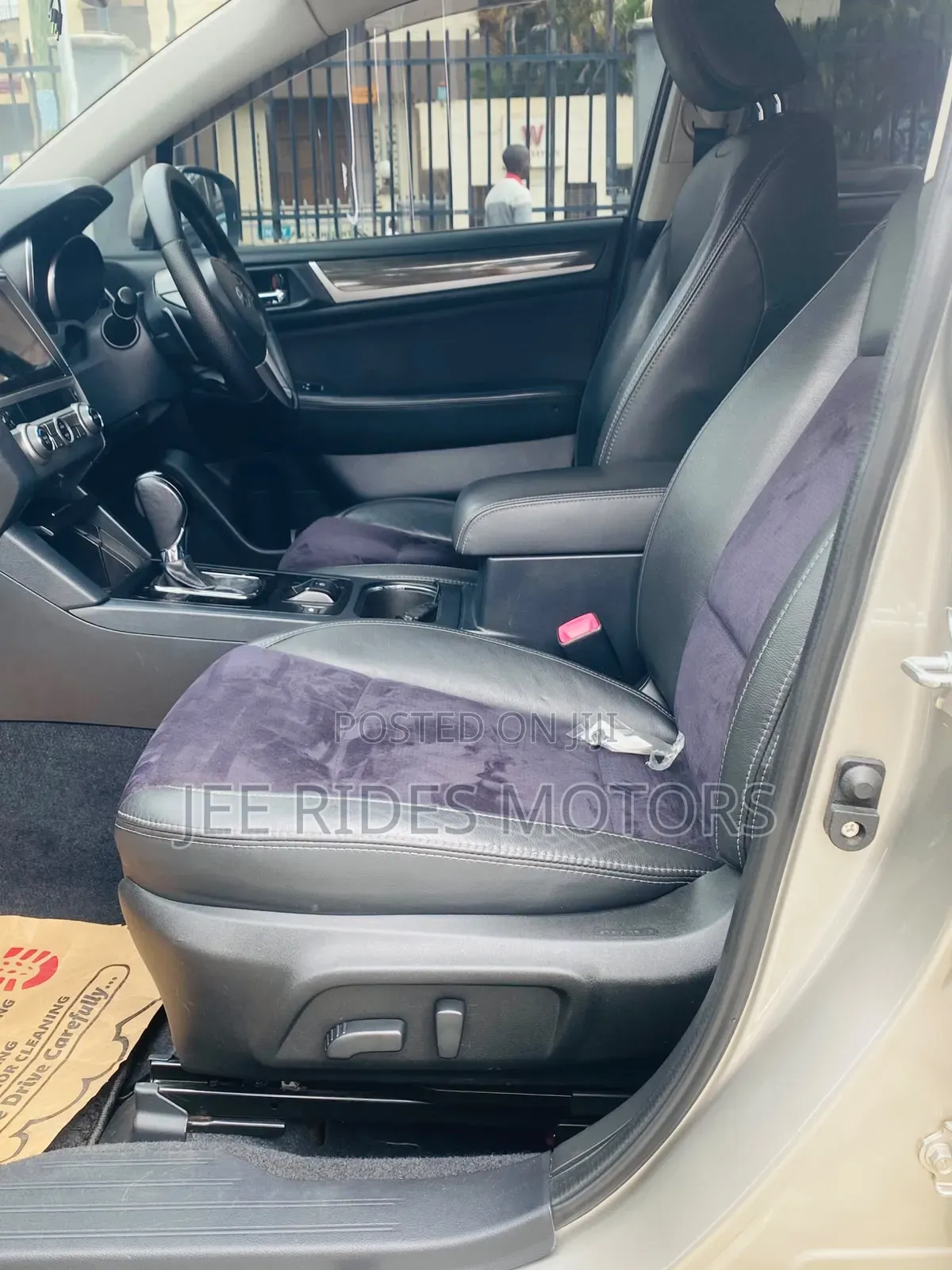 Subaru Outback 2016 Gray