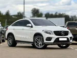 Mercedes-Benz GLE-Class GLE 350d 4MATIC 2016