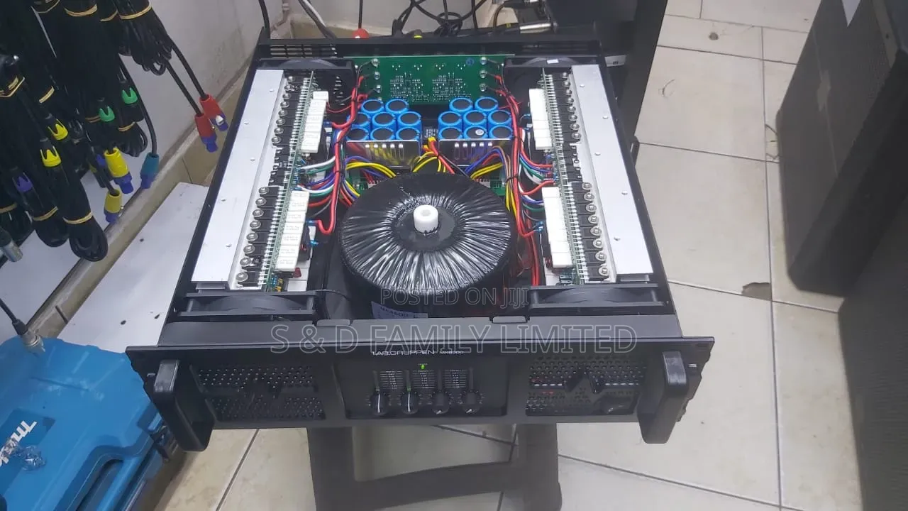 Labgruppen 4 Channels Power Amplifier