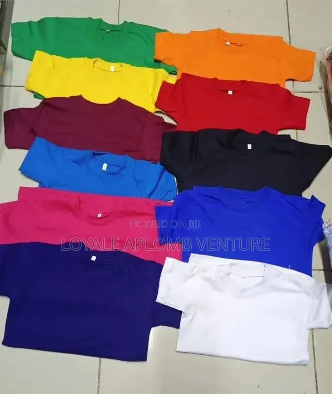 Plain Round Neck T Shirts