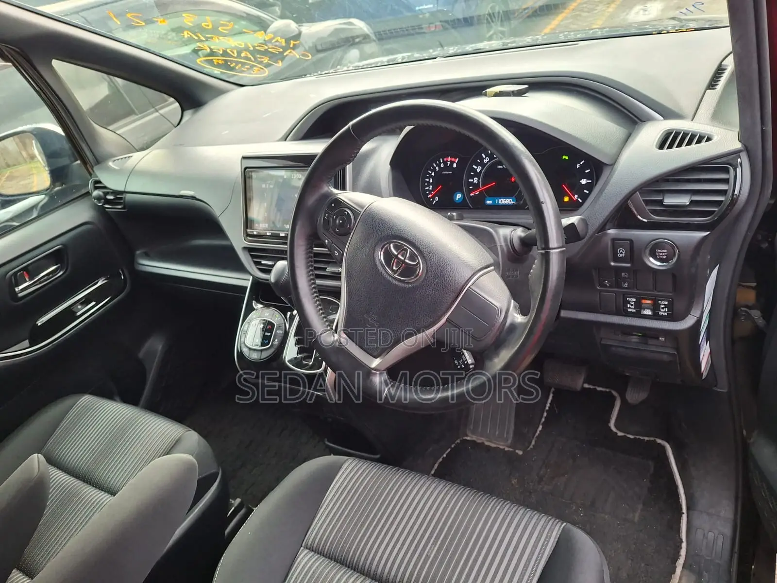 Toyota Voxy 2019 Matt Black