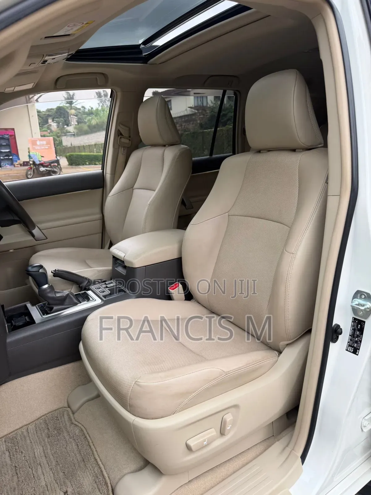 Toyota Land Cruiser Prado 2019 White