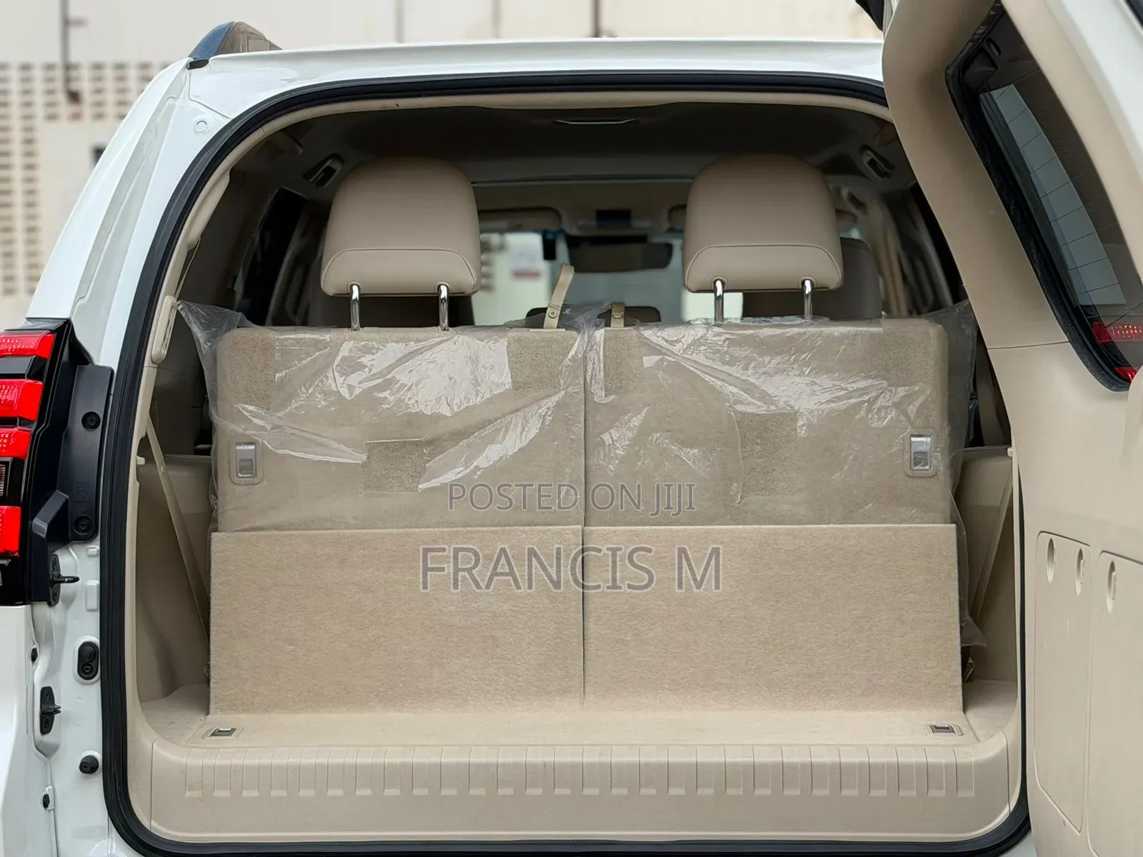 Toyota Land Cruiser Prado 2019 White