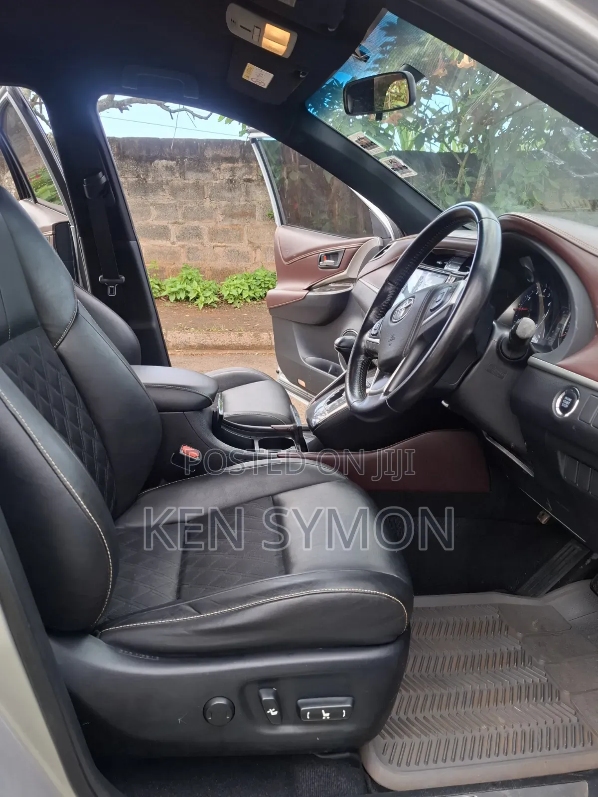 Toyota Harrier 2.0 4WD 2014 Silver