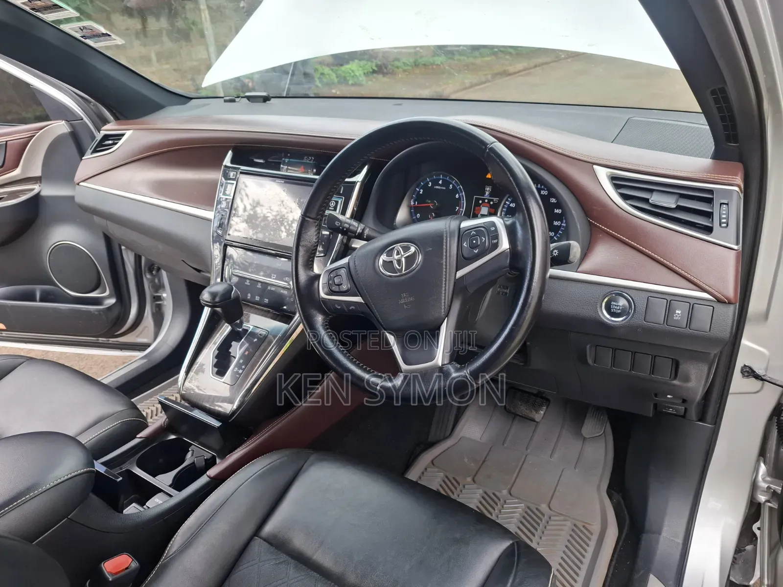 Toyota Harrier 2.0 4WD 2014 Silver
