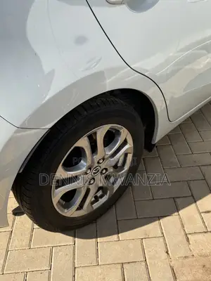 Mazda Demio 2019 Silver