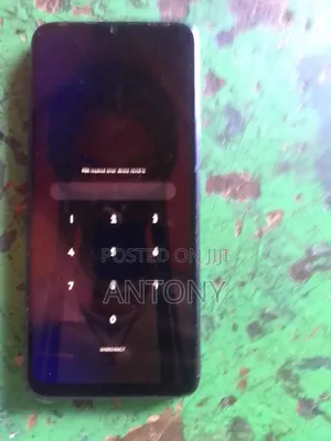 Tecno Spark 8C 64 GB Black
