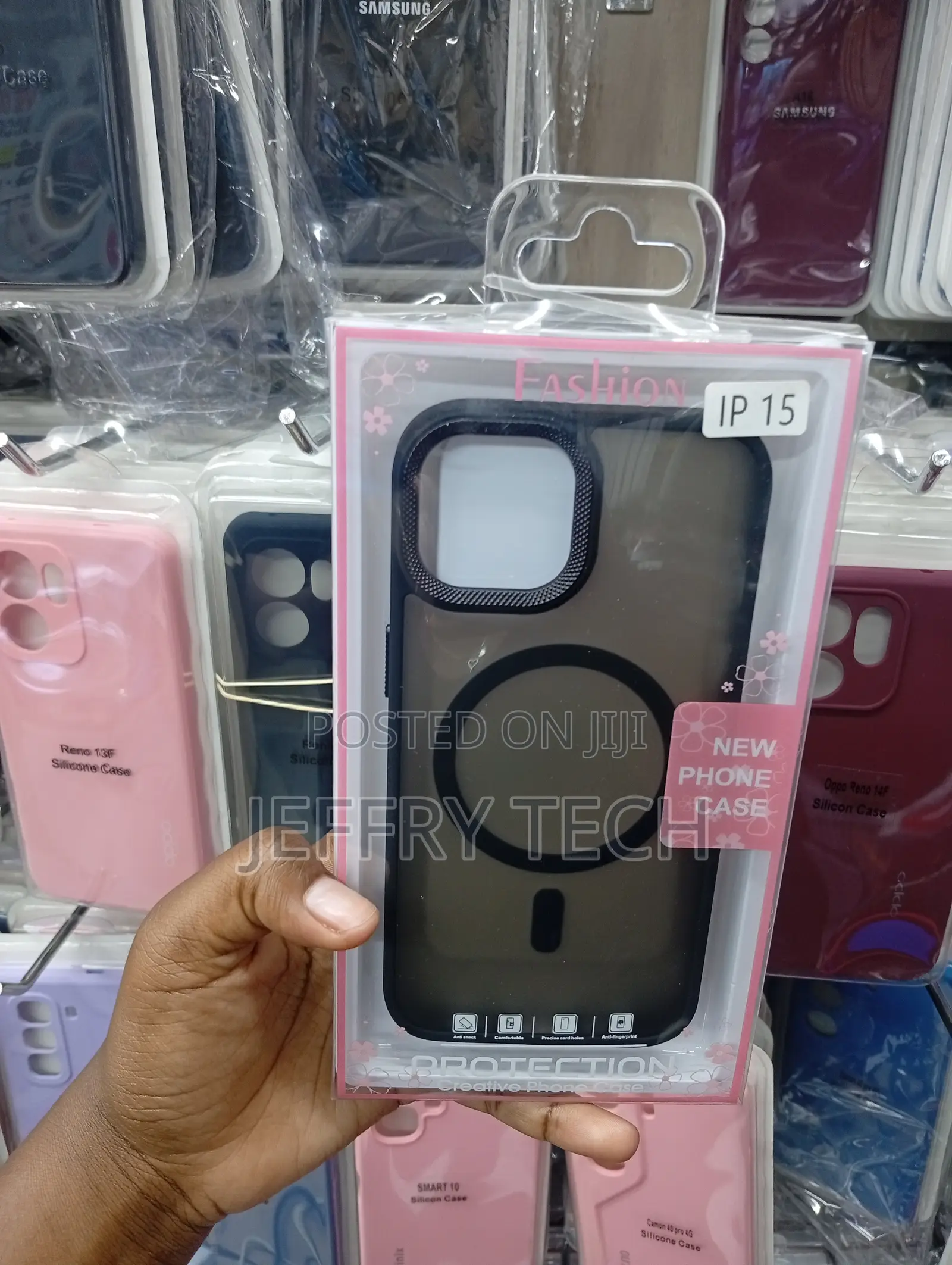 iPhone 15 Shockproof Clear Luxe Case