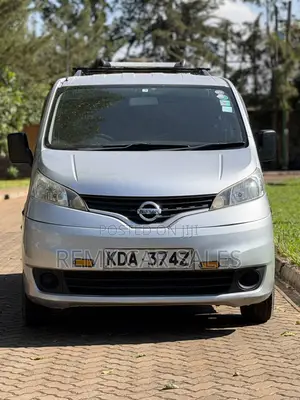 Nissan NV200 2013 Silver