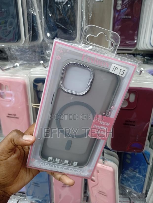 iPhone 15 Enhanced Protection High-Quality Case - thumbnail 2