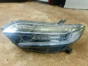 Headlight Honda Fit Shuttle 2014-2015
