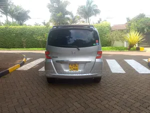 Honda Freed 2015 Silver