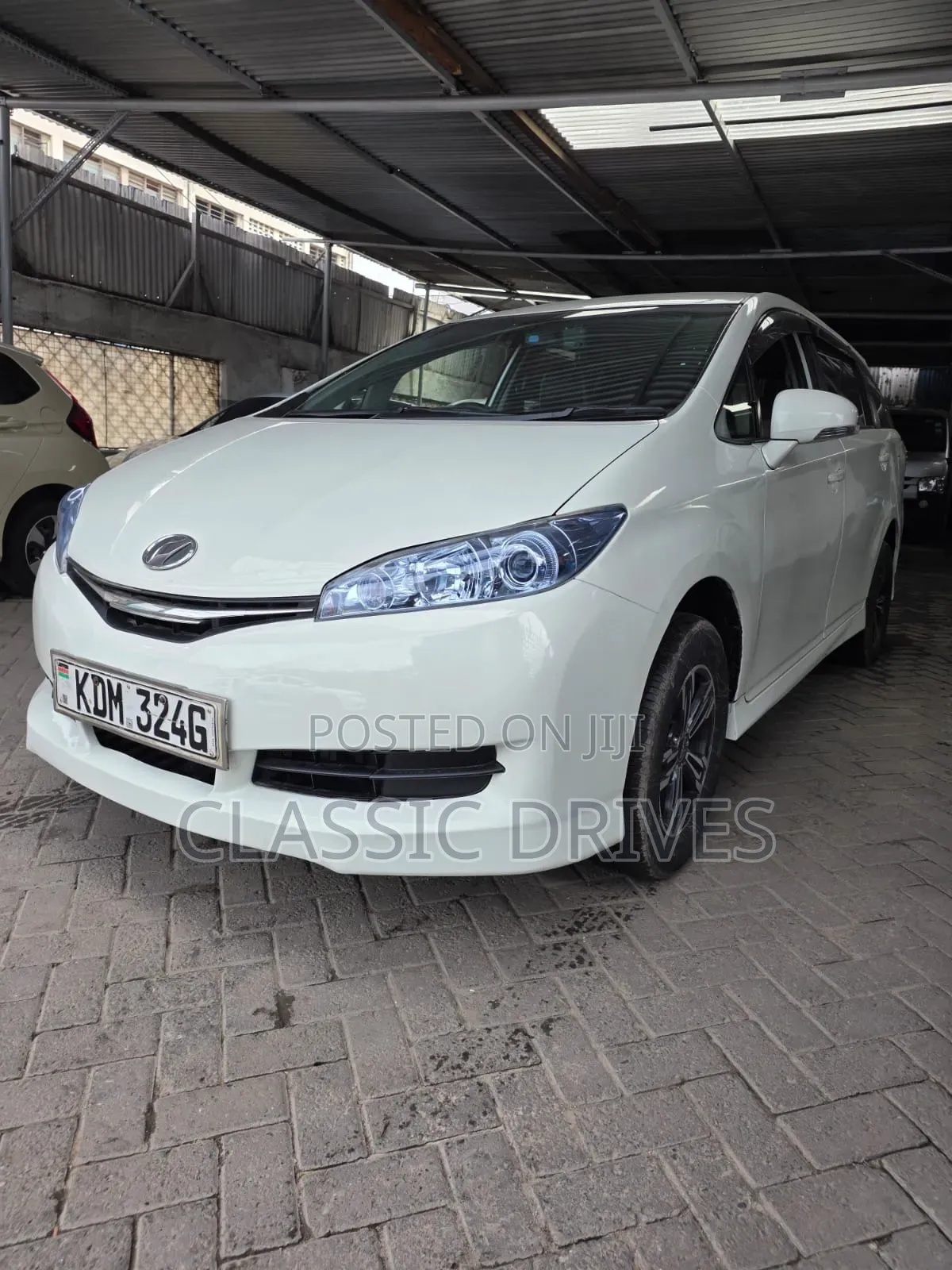 Toyota Wish 2016 White