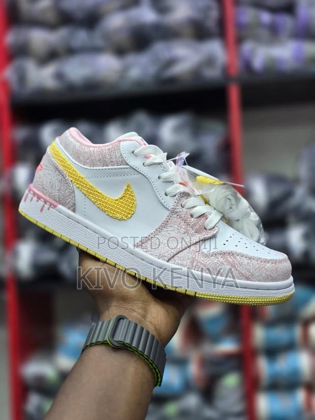 Air Jordan 1 Low Se - thumbnail 3