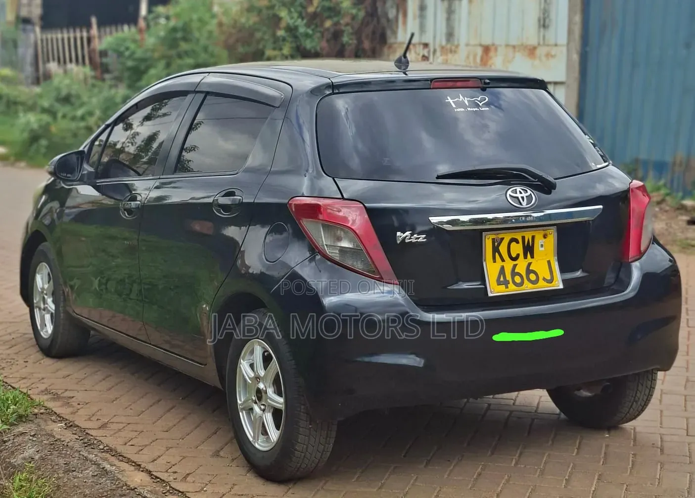 Toyota Vitz 2012 Black