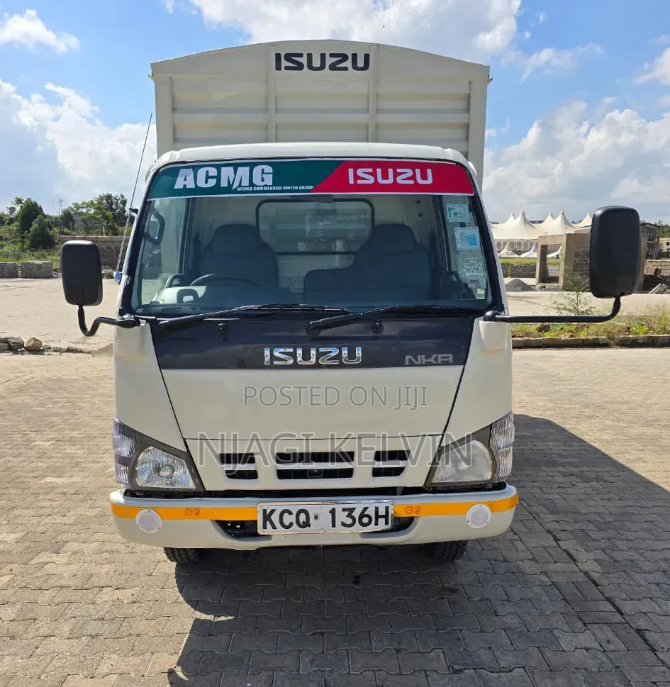 Isuzu NKR Cover Body