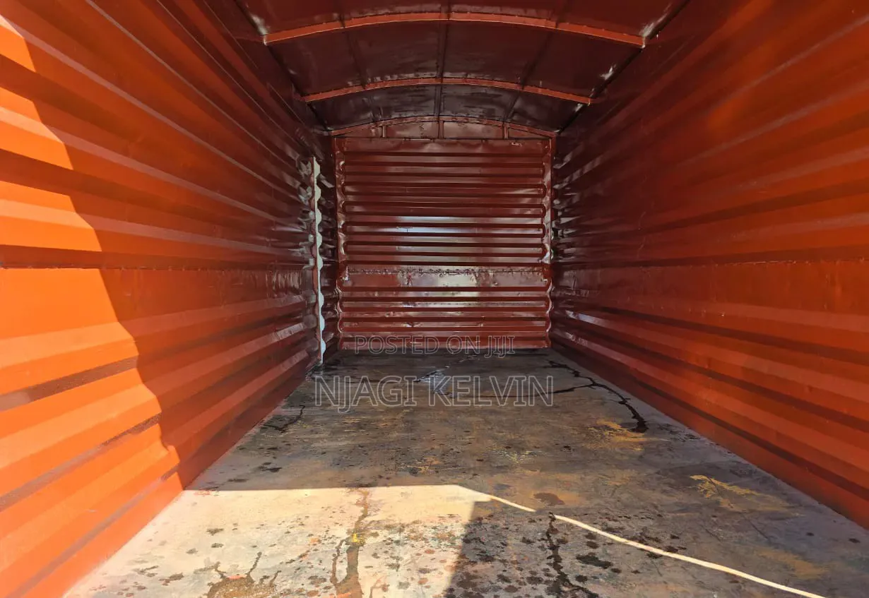 Isuzu NKR Cover Body
