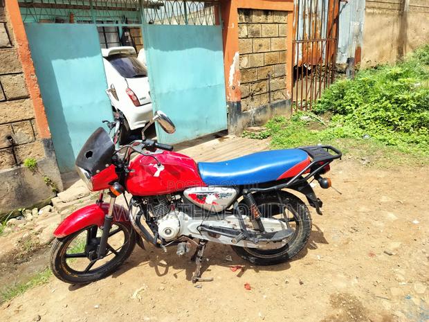 Bajaj Boxer 125 2020 Red - thumbnail 5