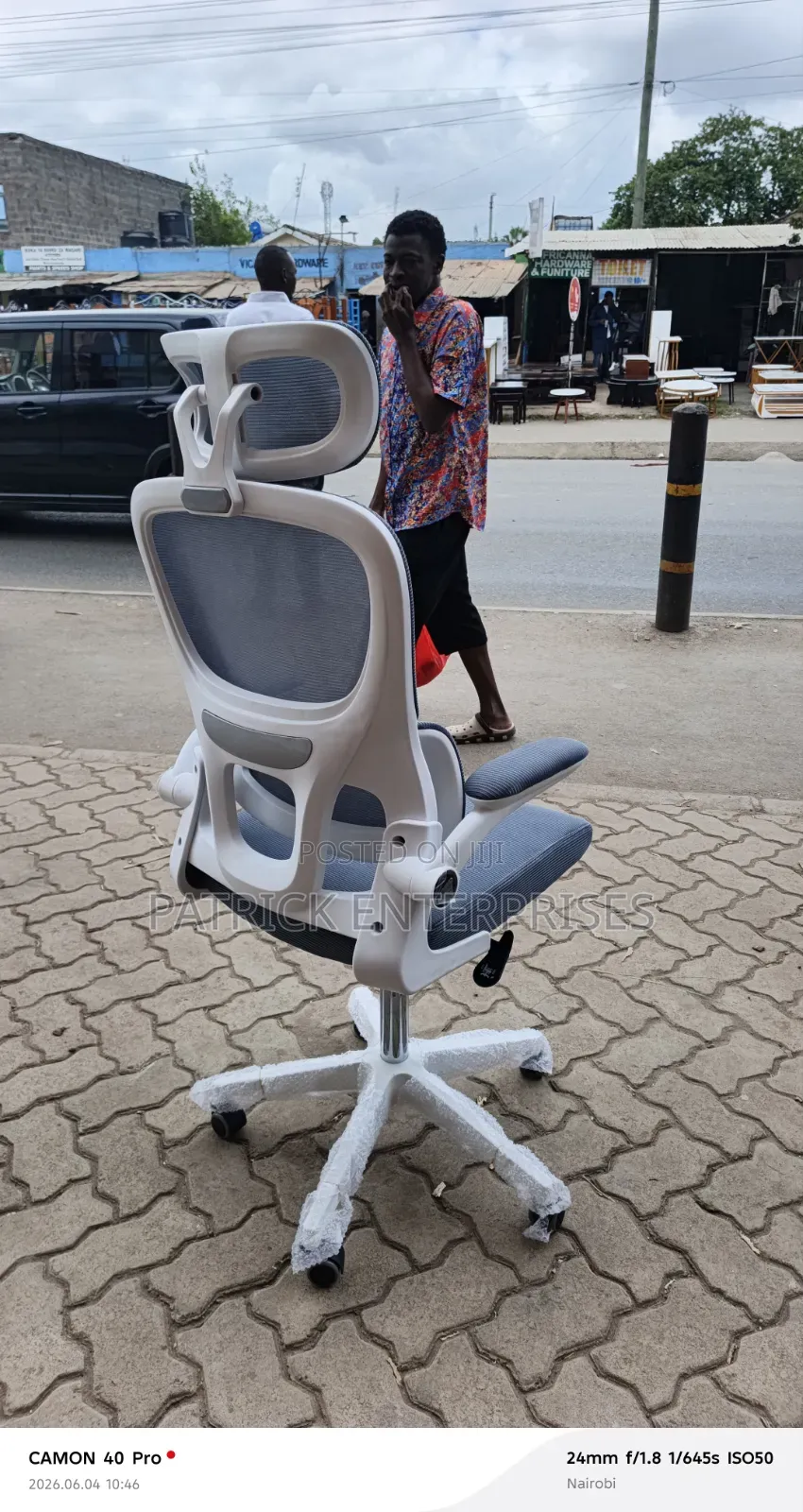 Executive Modern DBH Orthopedic Chair White-Gray