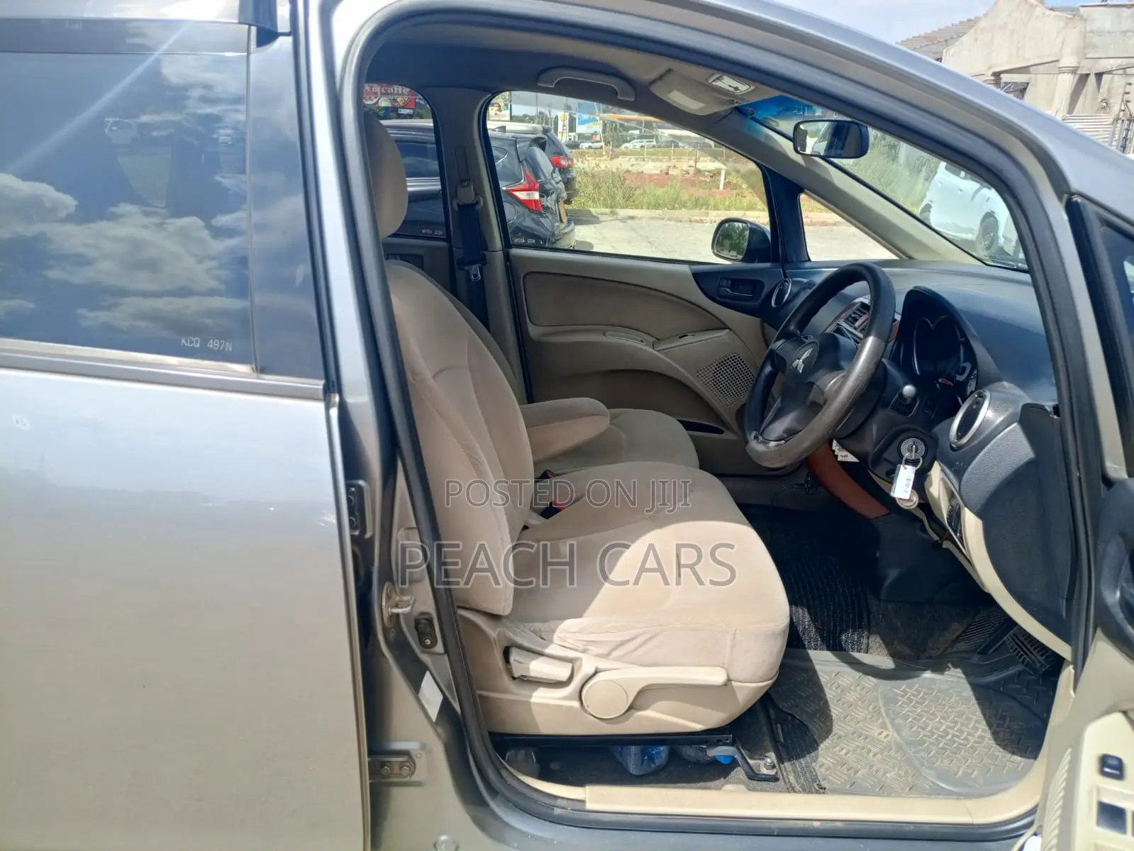 Mitsubishi Colt 2010 Silver
