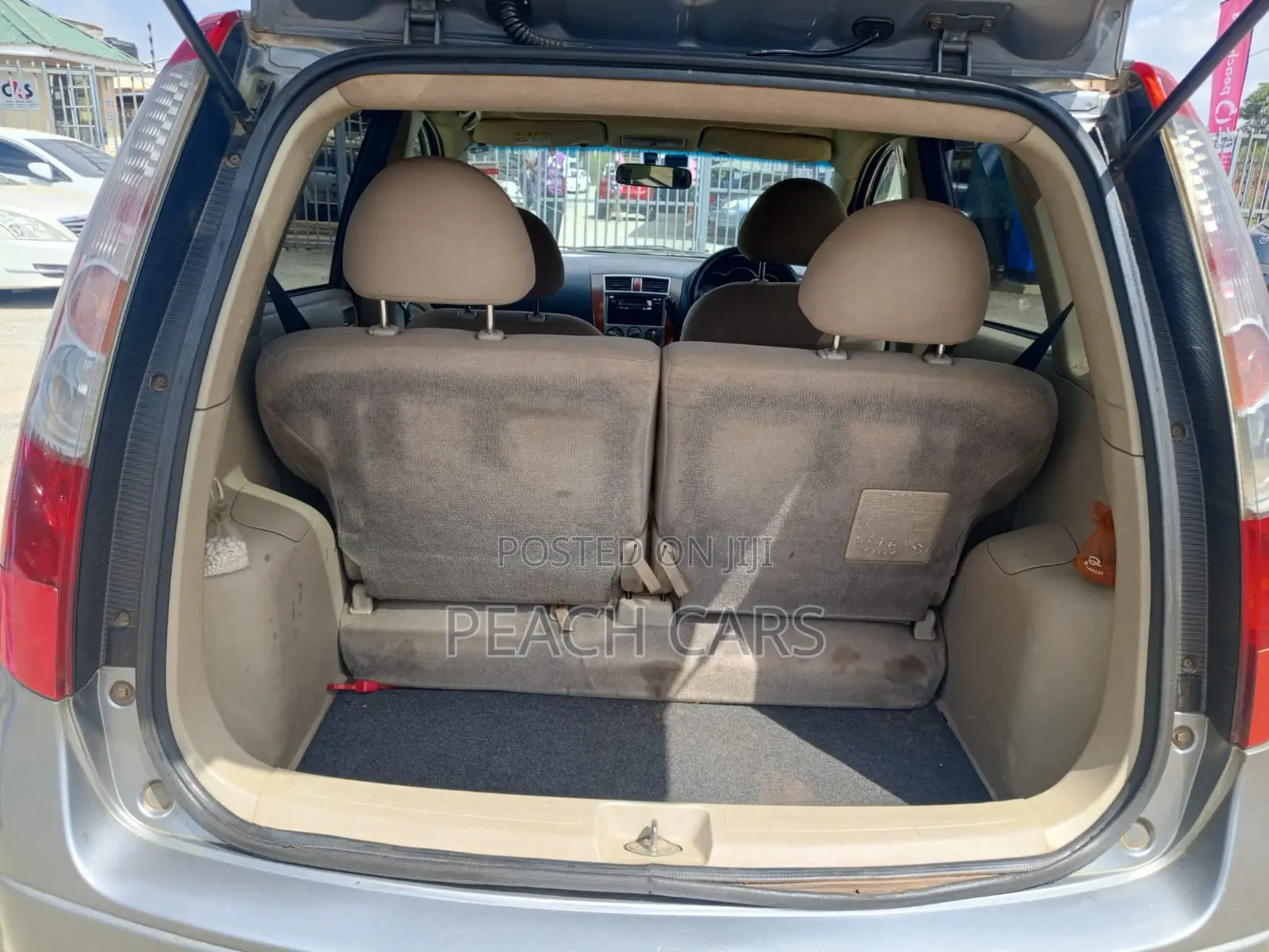 Mitsubishi Colt 2010 Silver