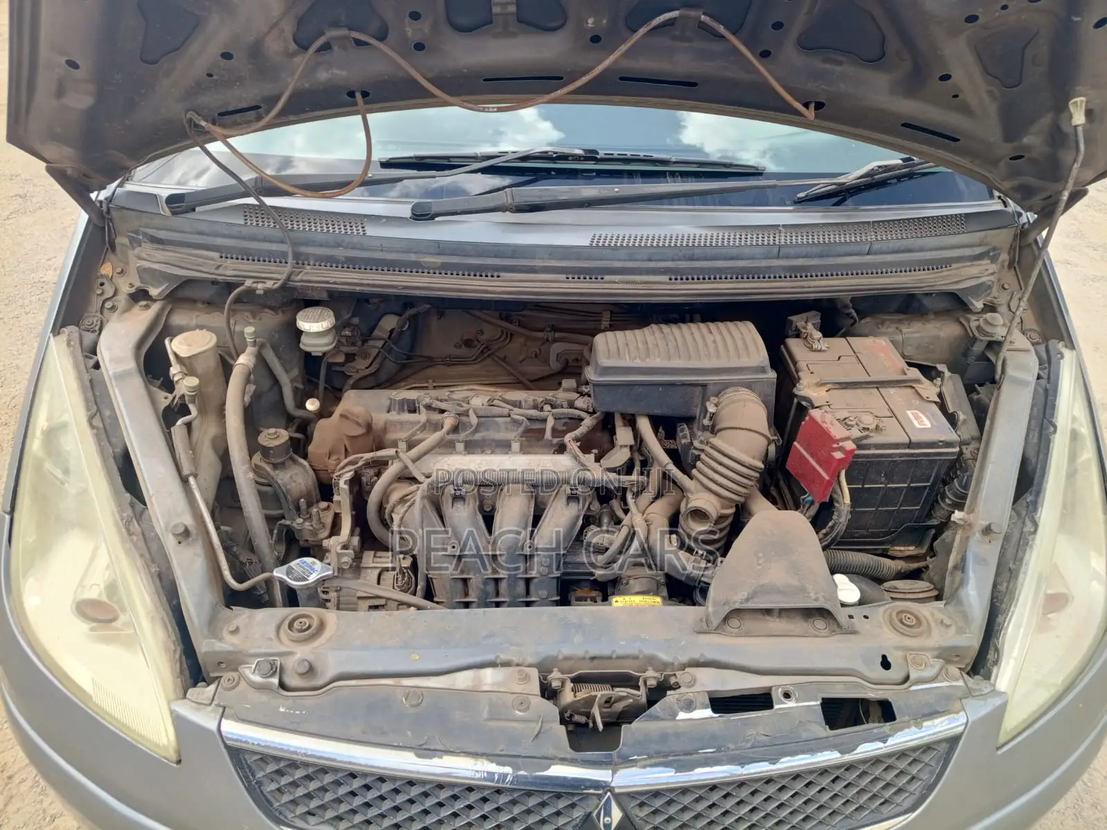 Mitsubishi Colt 2010 Silver