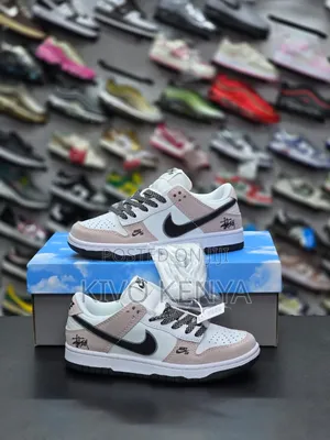 Stüssy X Nike Sb Dunk Low