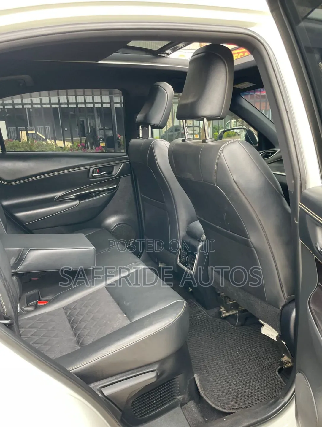Toyota Harrier 2018 White