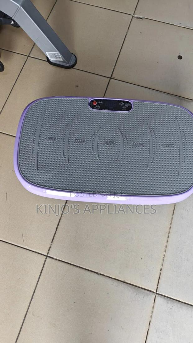 Vibrating Plate Massager
Weight Capacity 100kgs