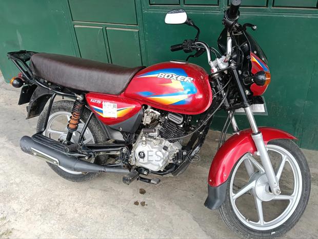 Bajaj Boxer 125 2023 Red - thumbnail 3
