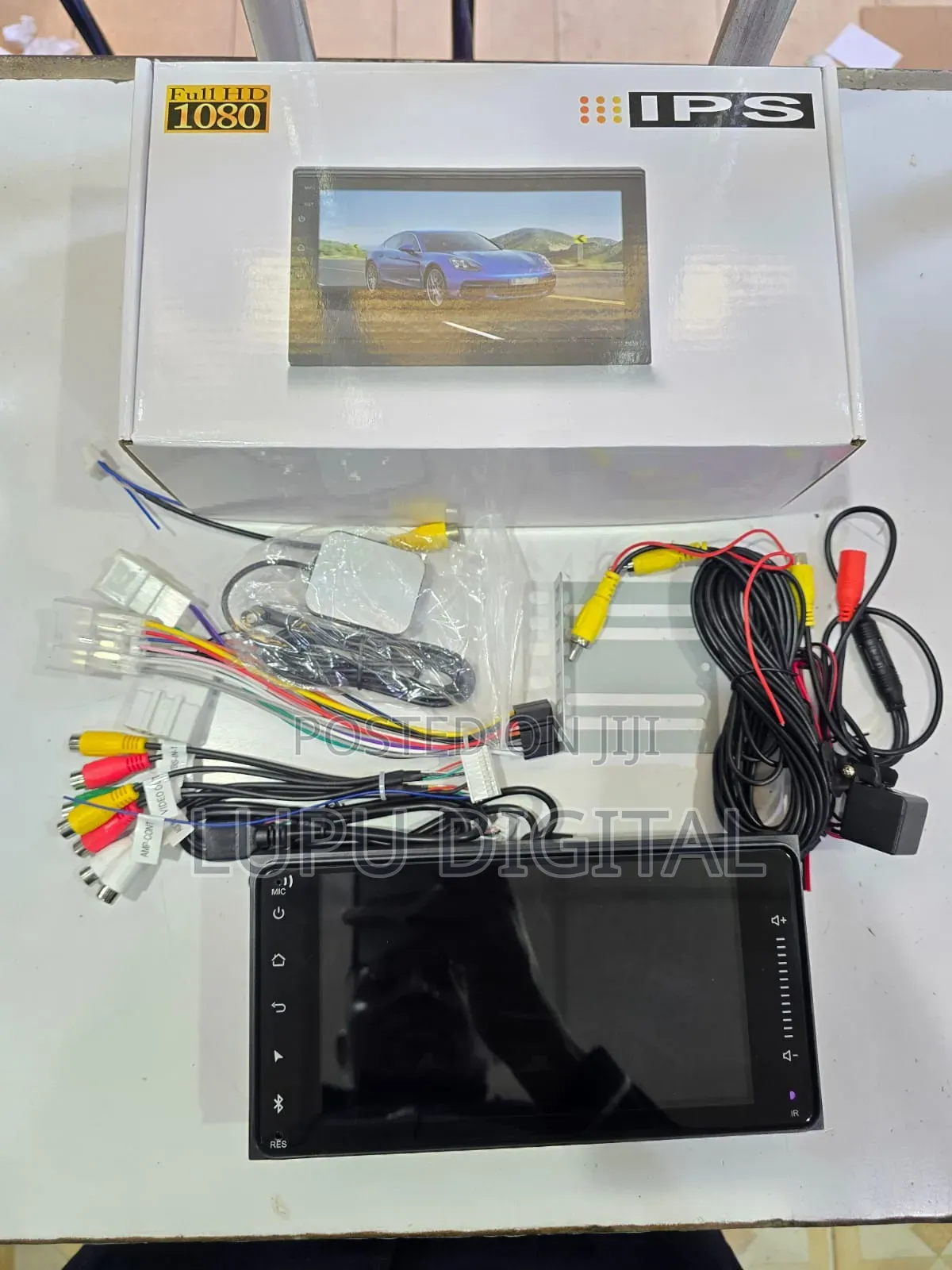 Android 8 Inch (4+64gb) + Reverse Camera