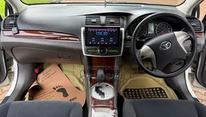 Toyota Premio 2013
