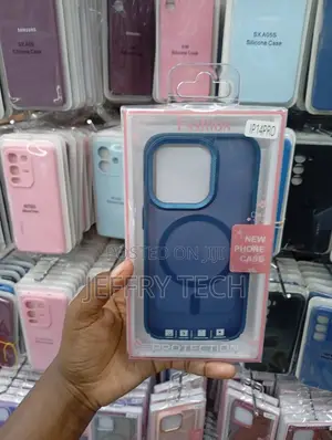 iPhone 14 Pro Matte, Semi-Transparent Frosted Backboard Cover
