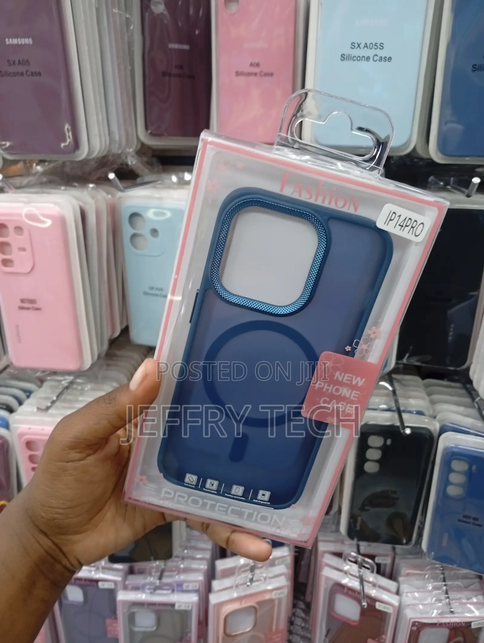 iPhone 14 Pro Matte, Semi-Transparent Frosted Backboard Cover