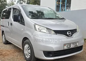 Nissan NV200 2018 Silver