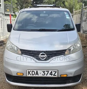 Nissan NV200 2018 Silver