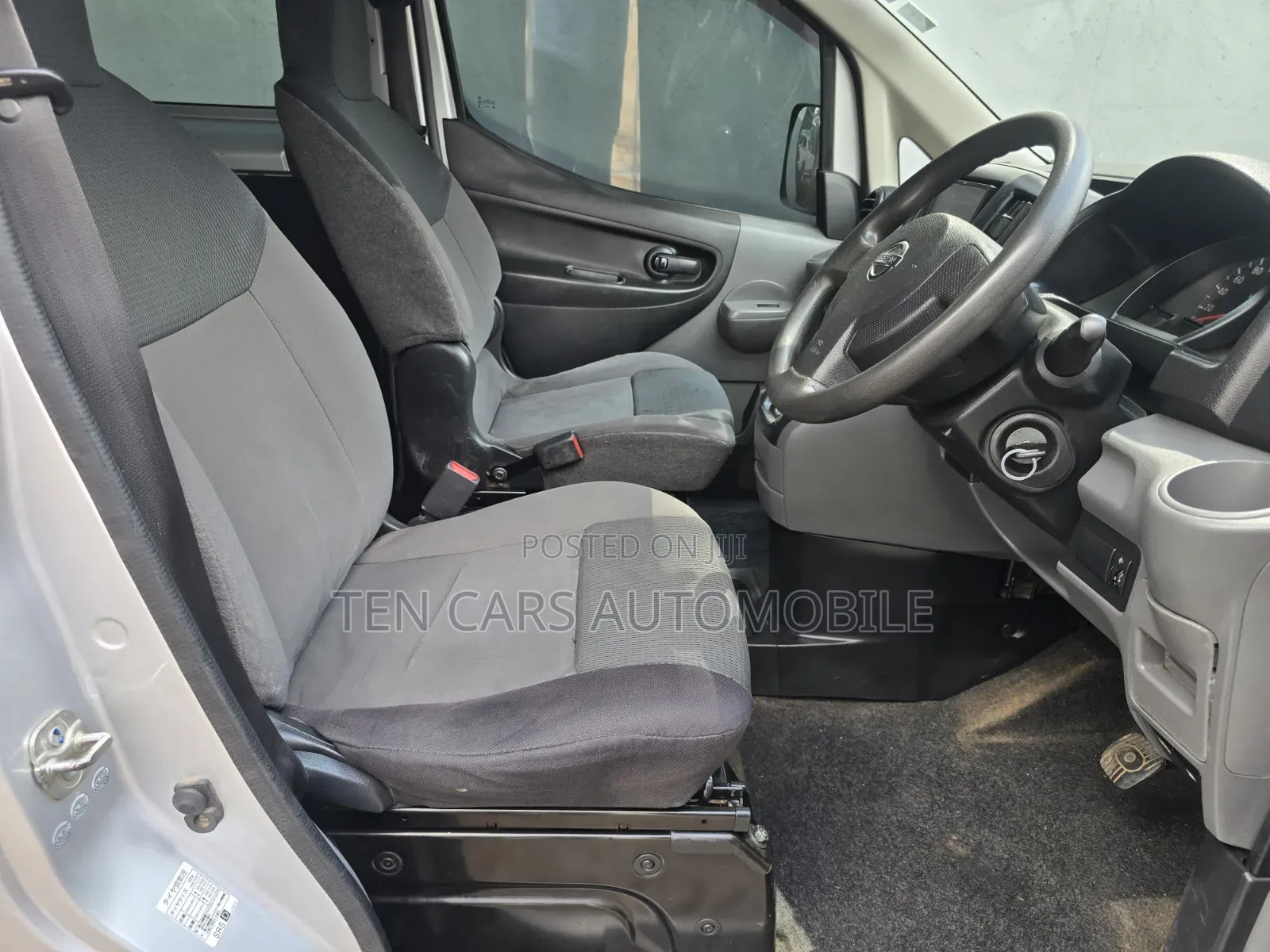 Nissan NV200 2014 Silver