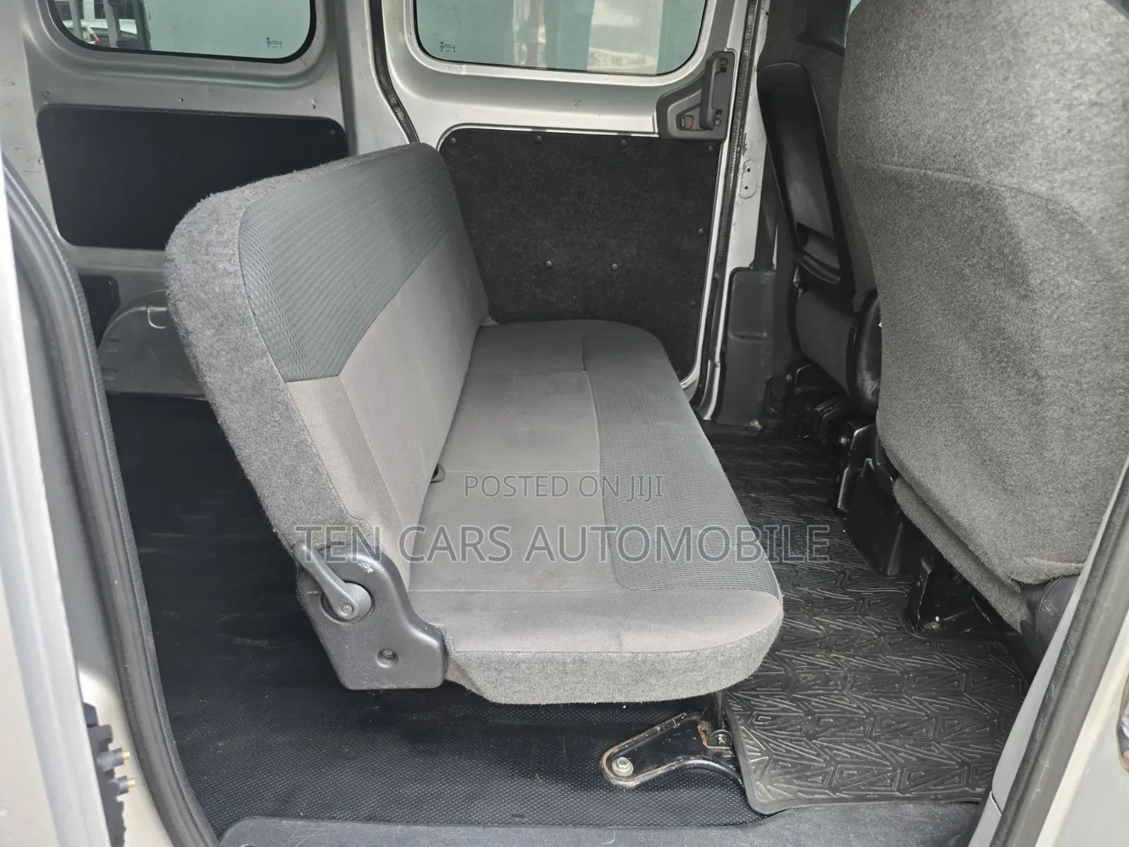 Nissan NV200 2014 Silver