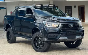 Toyota Hilux Revo Double Cab Deisel 2.4 AWD 2019 Matt Black