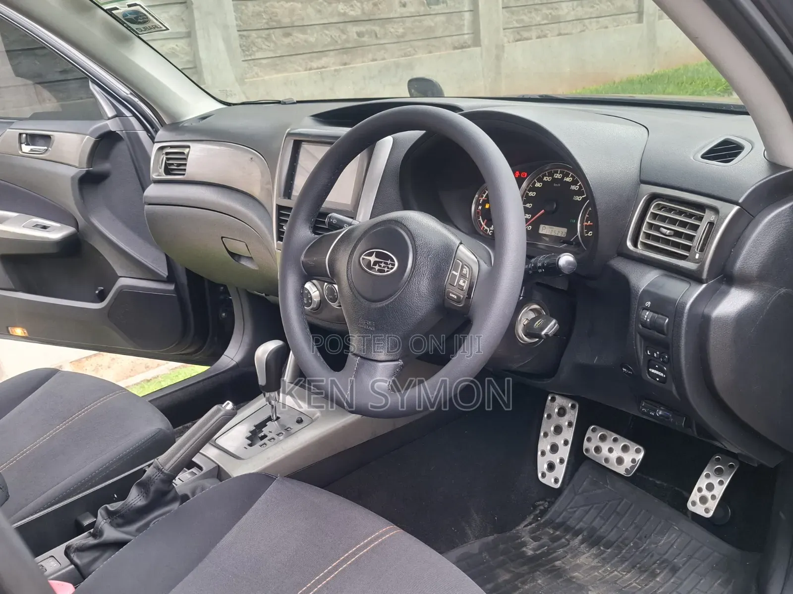 Subaru Forester 2.0D X 2010 Black