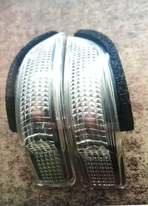 Side Mirror Indicator Toyota Isis New Model