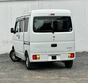 Suzuki Every Wagon 2020 White